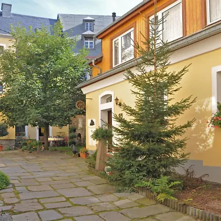 Vierseitenhof Appartement *